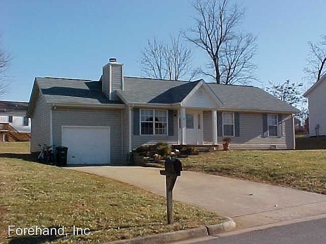1st image of 108 Willow Bend Dr