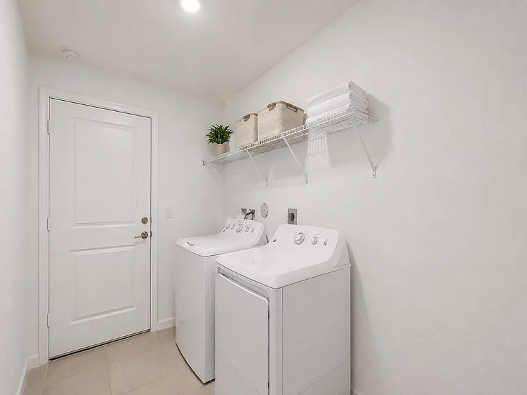 4242 Thurso Way — Photo 26