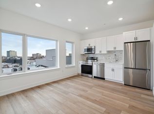 903 Leland St #402, Philadelphia, PA 19130