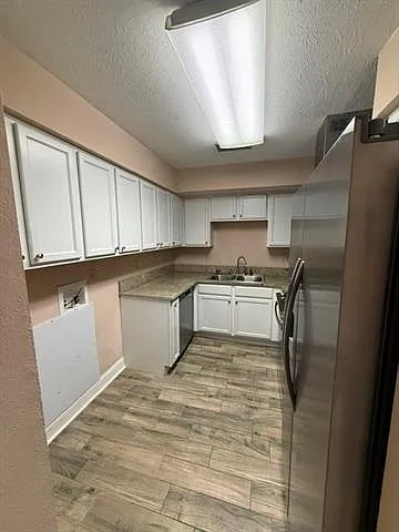 519 Aurora Ave — Photo 7