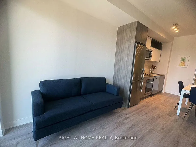 70 Princess St #1610 — Photo 3