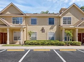 860 Grand Regency Pt, Altamonte Springs, FL