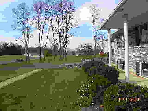 2nd image of 116 Sunny Slopes Dr