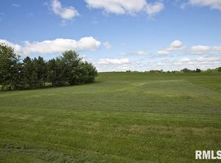 5227 S Cameron Ln, Mapleton, IL 61547