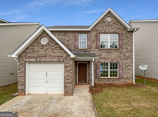 1872 Simmons Ln, Hampton, GA 30228