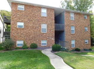 119 Eagle Crk, Collinsville, IL