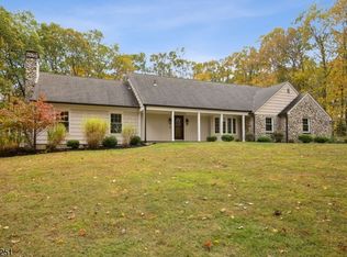 11 Sugar Hill Rd, Kinnelon, NJ 07405