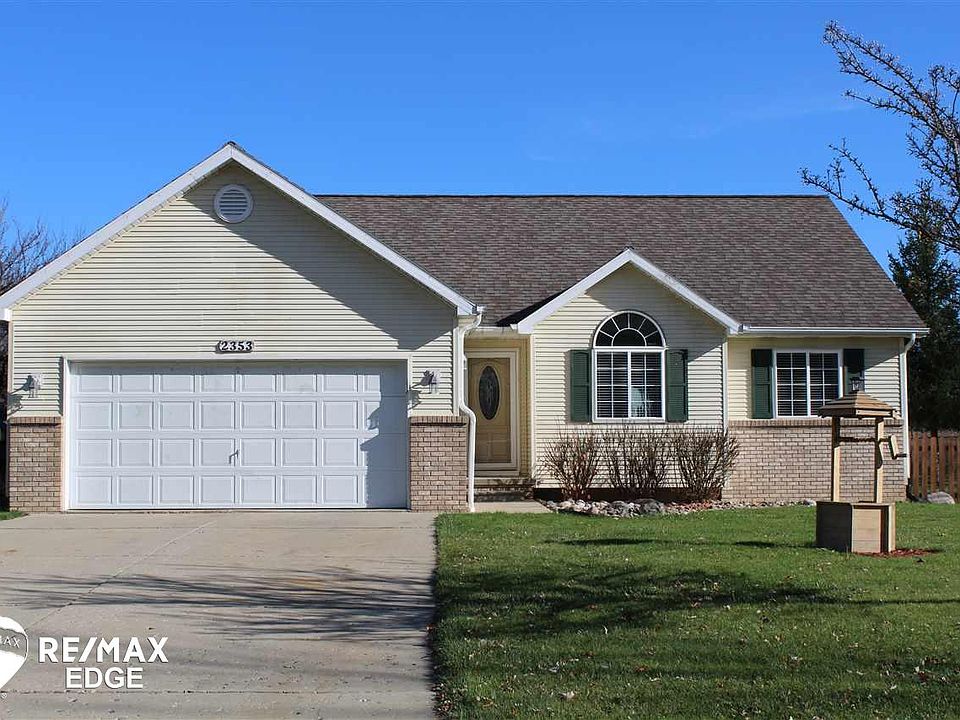 1st image of 2353 Gallatin Dr