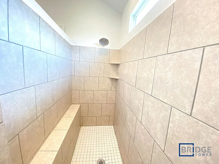 2720 Coral Valley — Photo 8