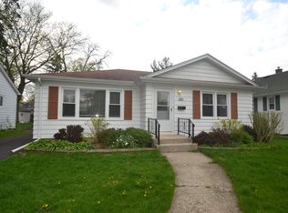 180 S Oakland Grv, Elmhurst, IL