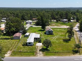 137 White Oak Frst, Onalaska, TX 77360