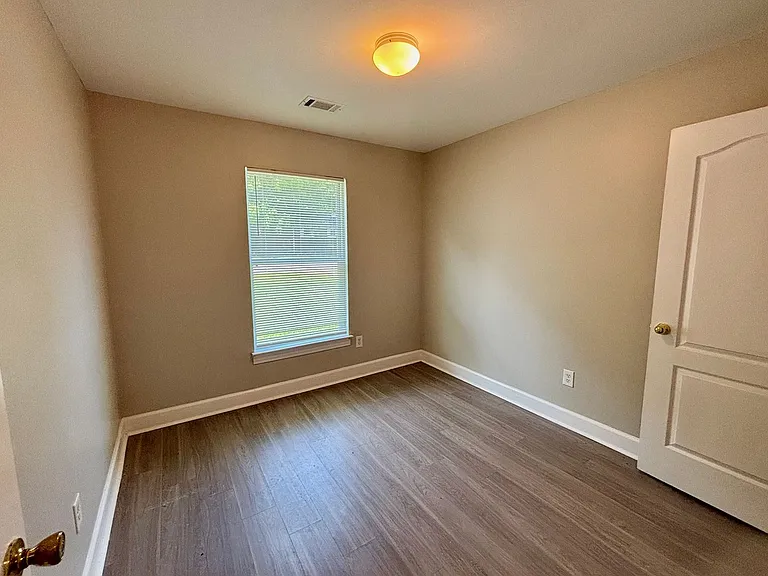 2595 Elliott St NW — Photo 17