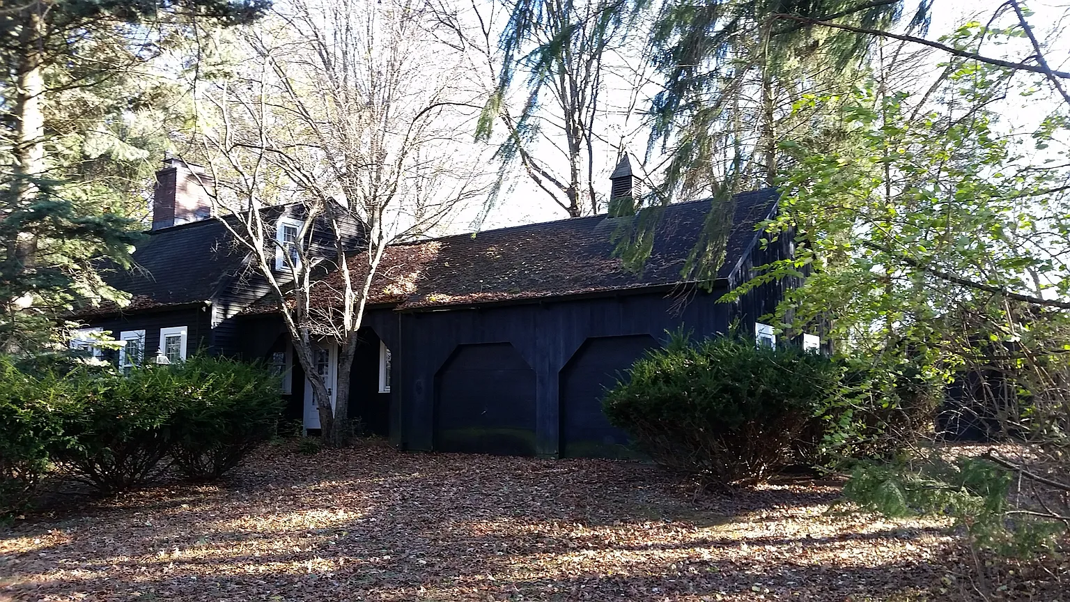 8040 Maxtown Rd photo 1