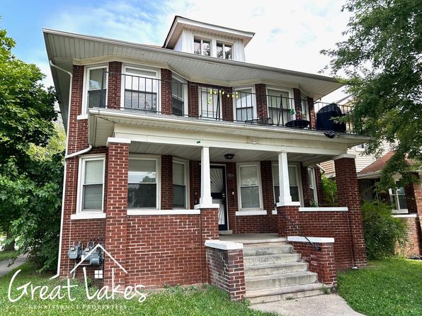 3054 Pingree St #2W