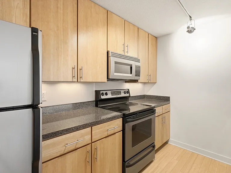 521 Shady Ave #31 — Photo 18