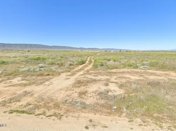 53rd St W #W, Lancaster, CA 93536