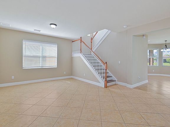 3rd image of 10474 Spruce Pine Ct