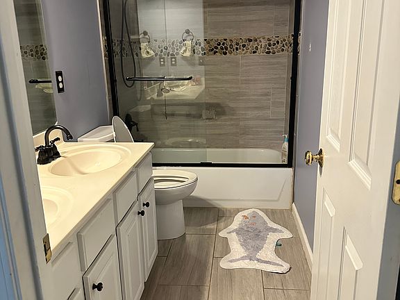 4th image of 6040 Foxberry Ln