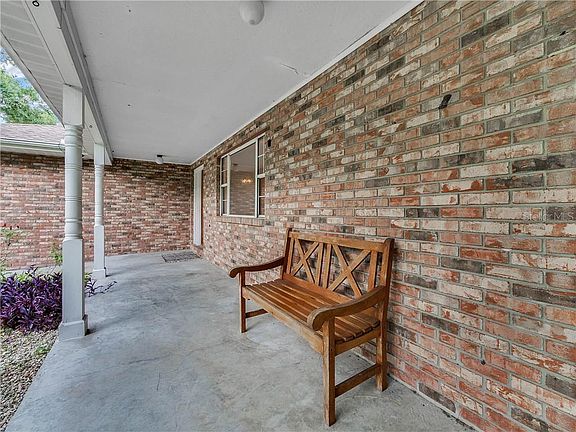 4th image of 2420 Grand Ave