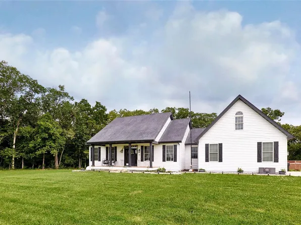 45 Morgan Valley Ln, Foley, MO 63347