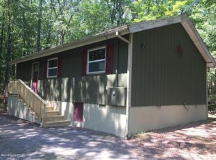 1207 Woodland Dr, East Stroudsburg, PA