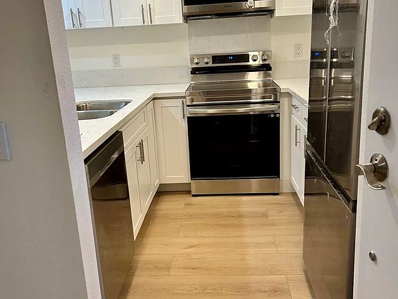 2nd image of 8364 Via Sonoma Unit E