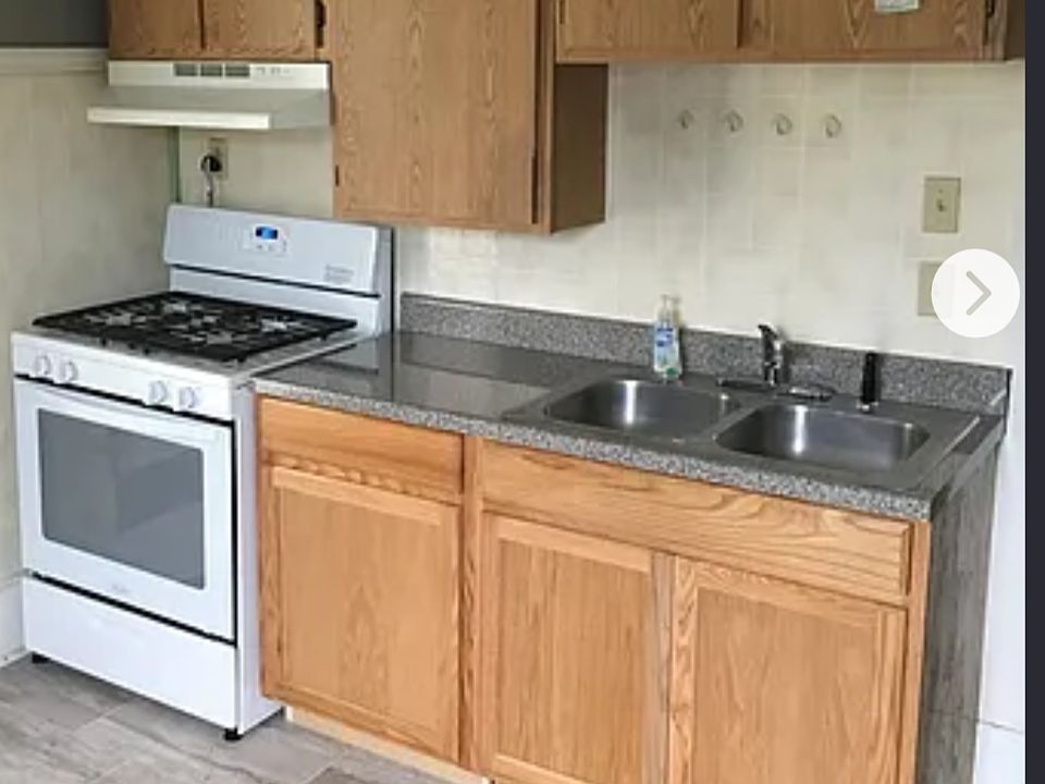 1st image of 44 1/2 W Main St #1