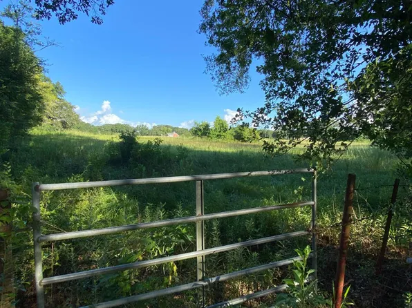 Kirk Rd, Maurice, LA 70555