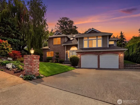1835 S 251st Place, Des Moines, WA 98198