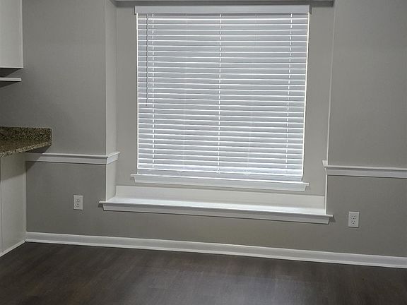 5th image of 4919 Gardenwood Dr