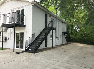 E - 210 Marion St, Clarksville, TN 37040