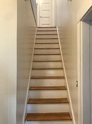3rd image of 17 Wright Ave #2