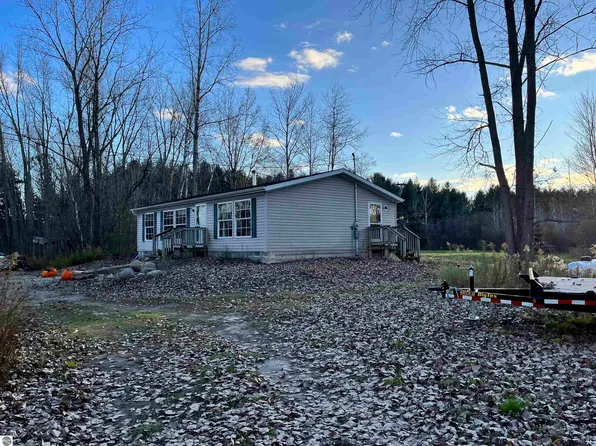 2615 Shaffer Rd, Turner, MI 48765