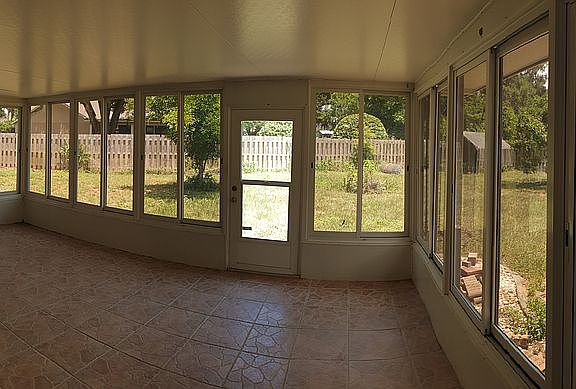 FLORIDA ROOM WITH MISPLIT AC