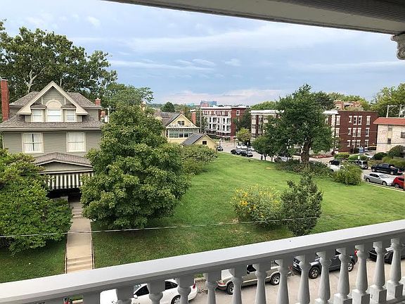 3rd image of 4311 McGee St