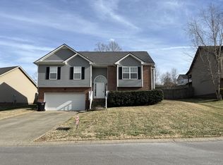 1268 Viewmont Dr, Clarksville, TN 37040