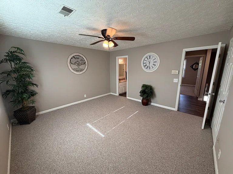 287 Donna Dr — Photo 31