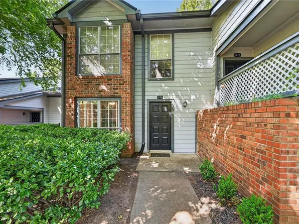 1274 Weatherstone Dr, Atlanta, GA 30324