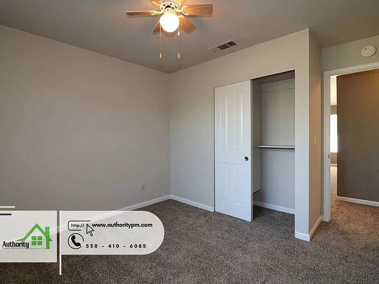 1729 Marigold Way — Photo 15