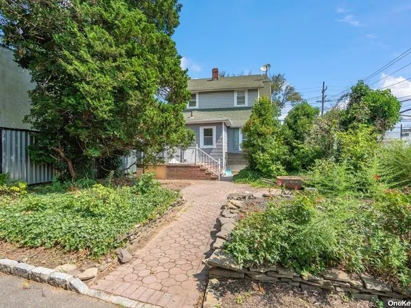 588 Merrick Road, Lynbrook, NY 11563