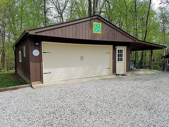 2nd image of 125 Jefferson Valley