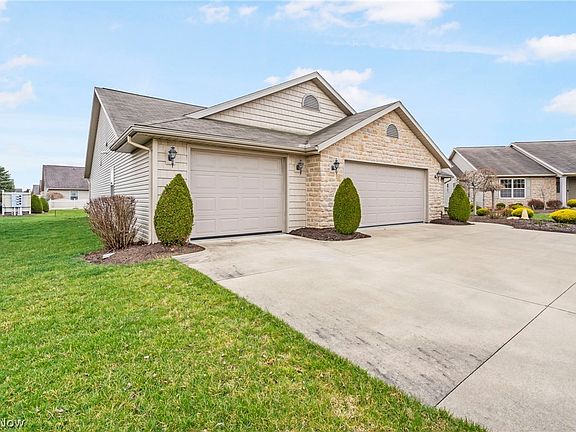 3rd image of 1104 Sequoia Dr NW