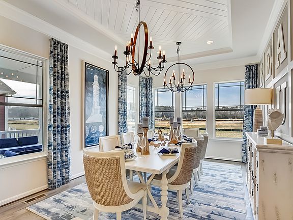 Elegant dining room