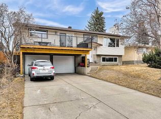 6584 SW Dalrymple Way NW, Calgary, AB T3A 1R9