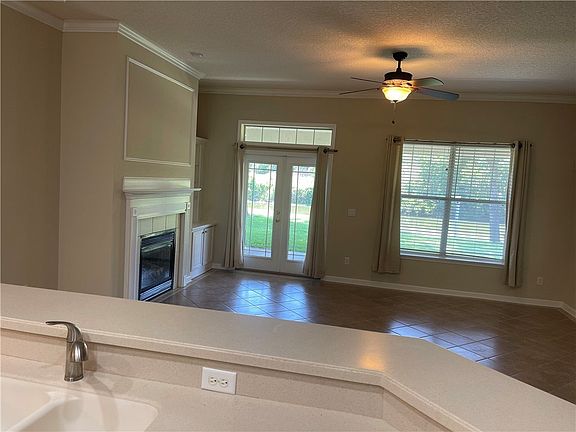 2nd image of 85135 Sagaponack Dr