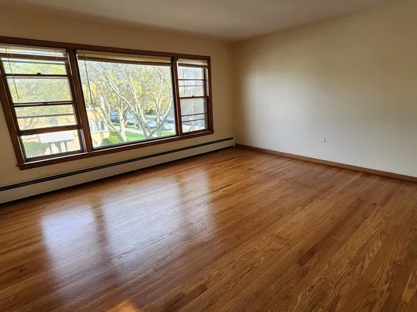 7840 Niles Ave APT 2S, Skokie, IL 60077