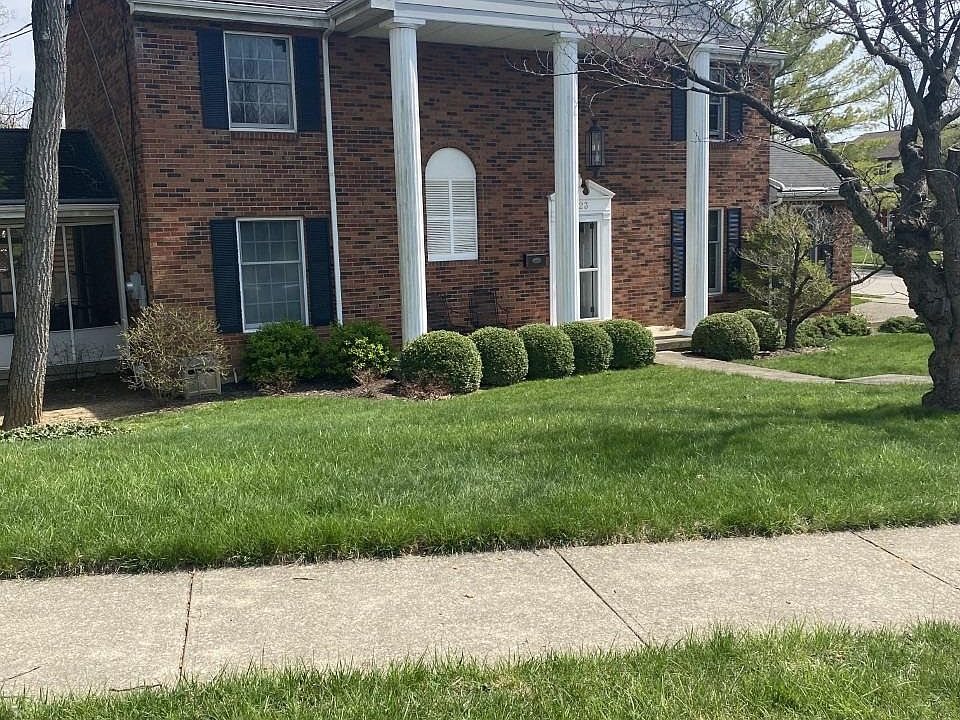 1st image of 123 Dorset Dr
