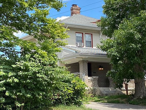 3rd image of 17 E Beechwood Ave