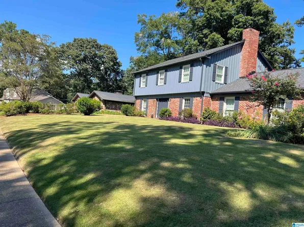 2375 Lime Rock Rd, Vestavia Hills, AL 35216