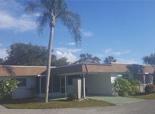 658 Circlewood Dr, Venice, FL 34293